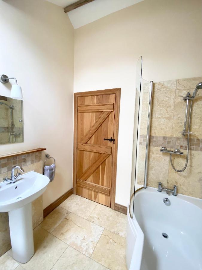 The Barn Villa Bedale Exterior foto
